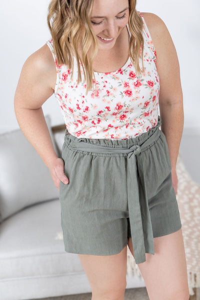 IN STOCK Libby Linen Shorts - Olive