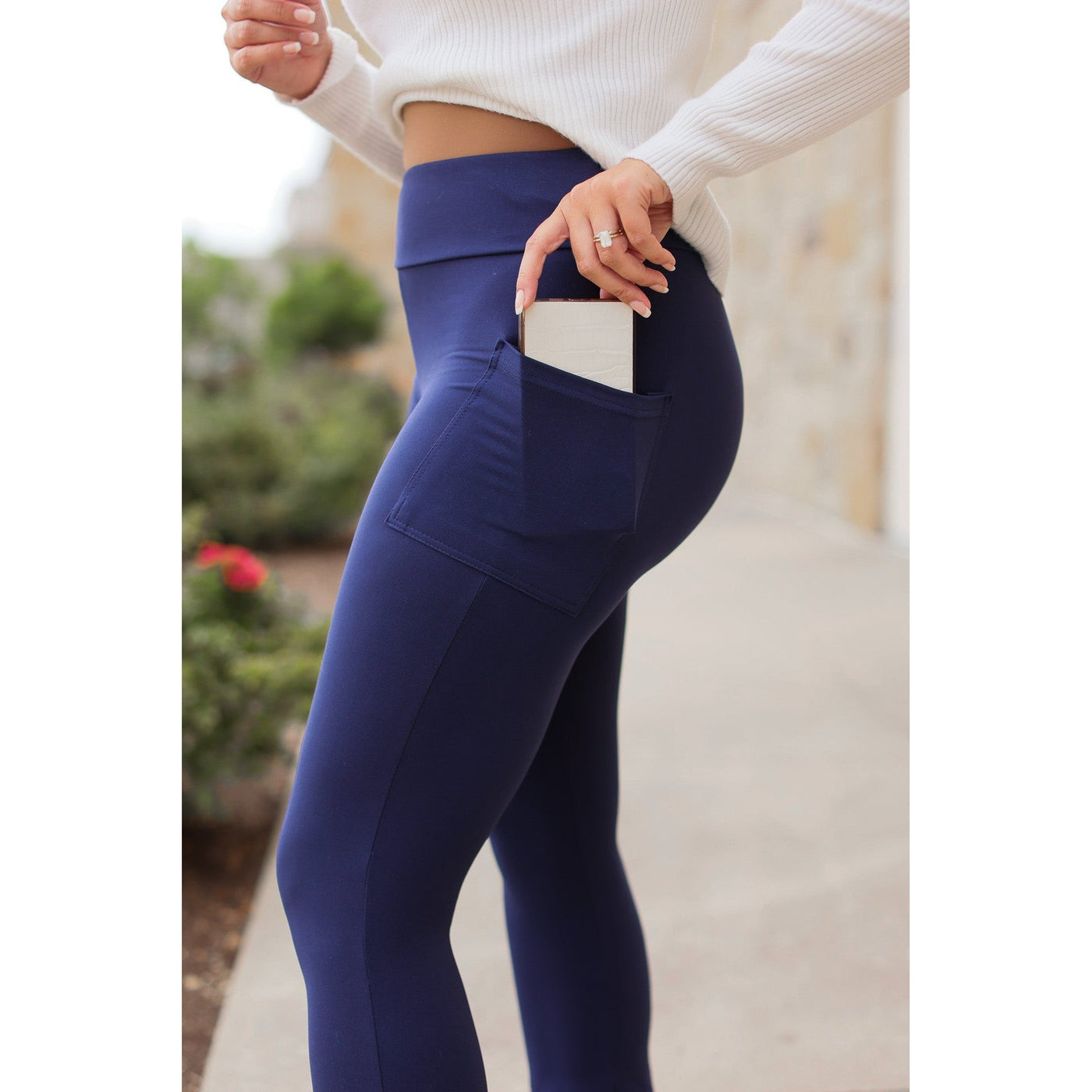 Ready to Ship | The Niko - Navy FLARE Leggings with Pocket
