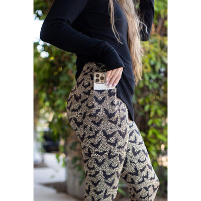 Ready to Ship | The Bianca - Leopard Bats Leggings