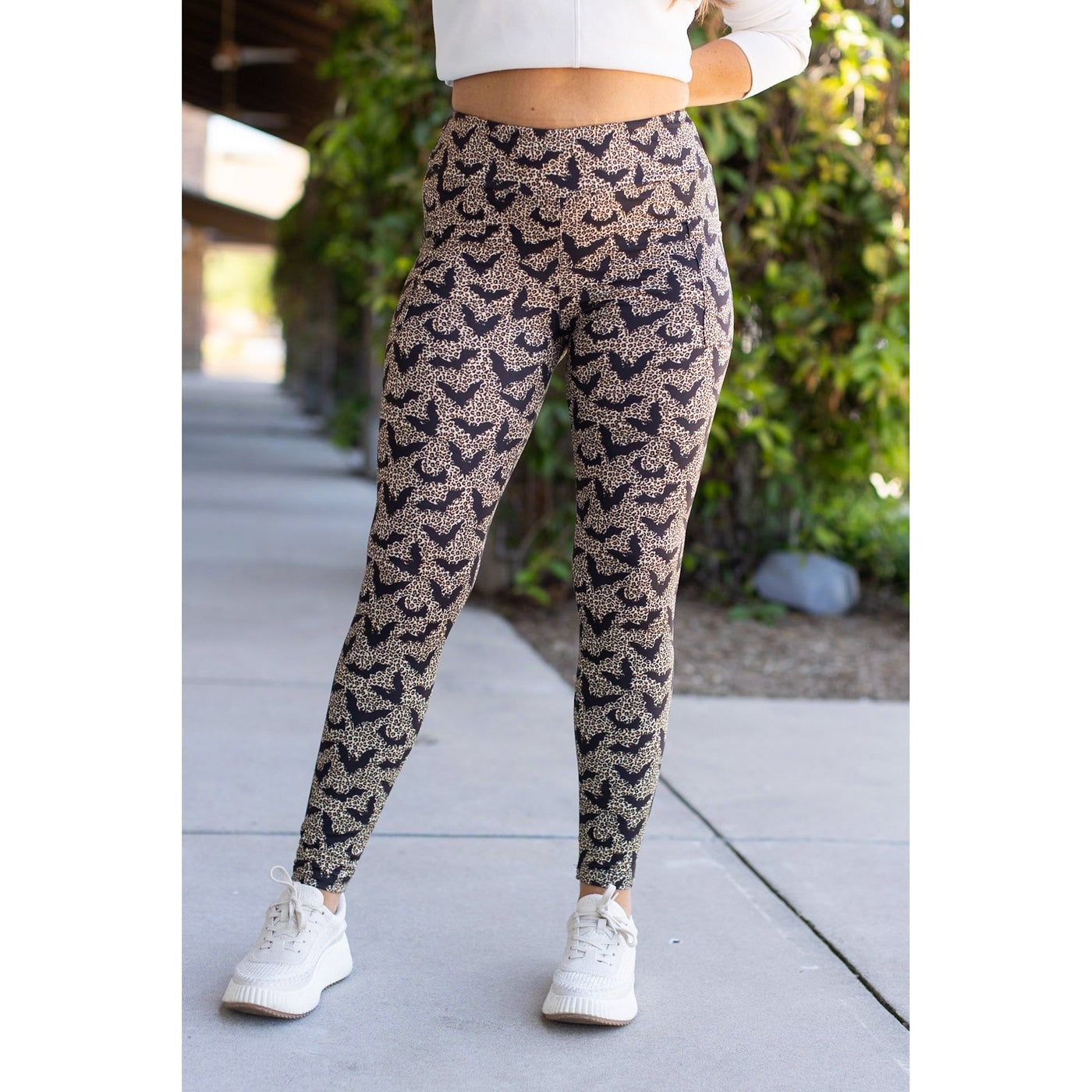 Ready to Ship | The Bianca - Leopard Bats Leggings