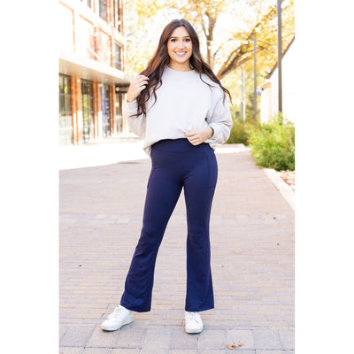 Full length navy bootcut leggings with side pockets Flattering women’s bootcut leggings in navy blue by Julia Rose