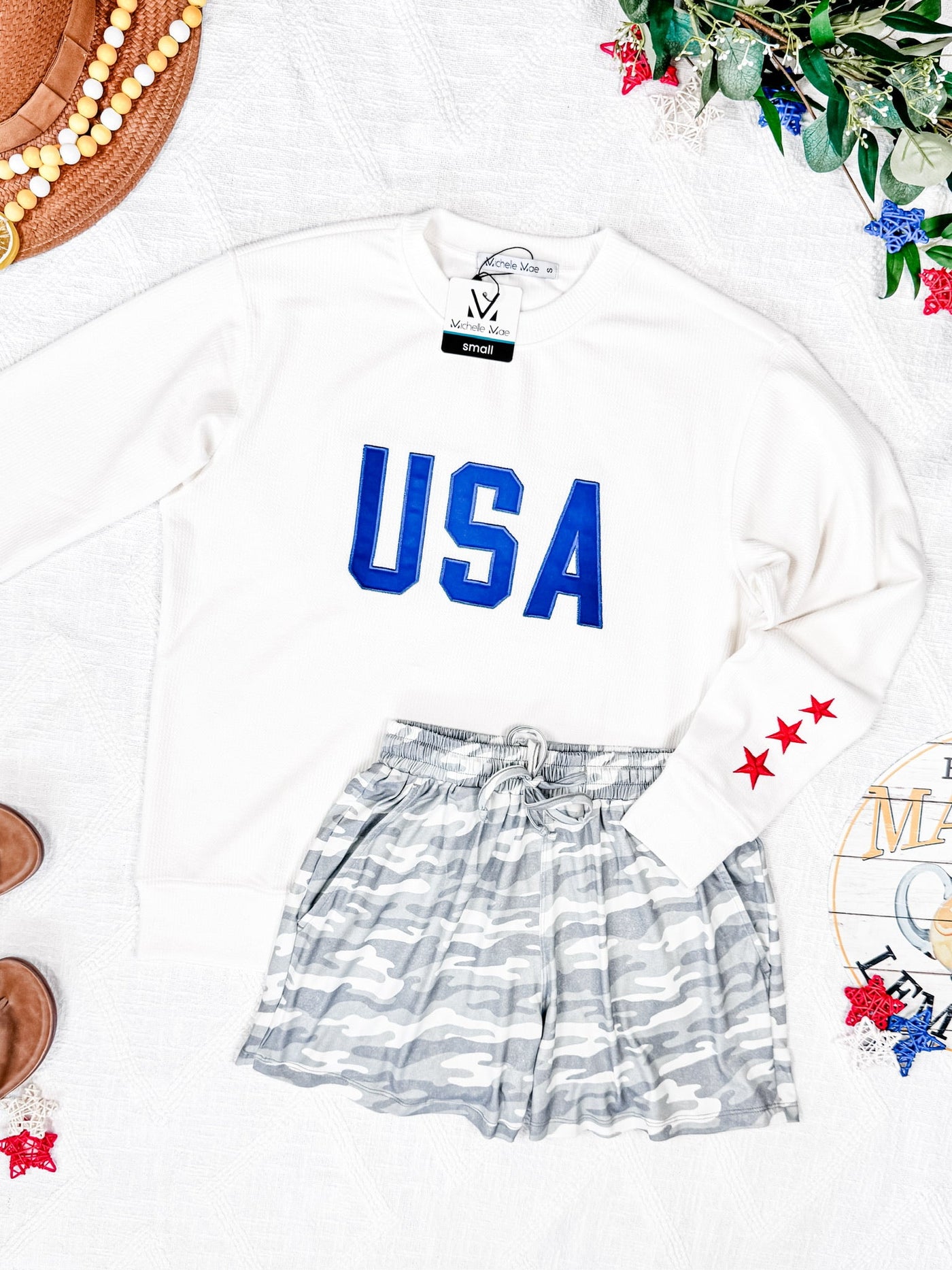 IN STOCK USA Pullover - White