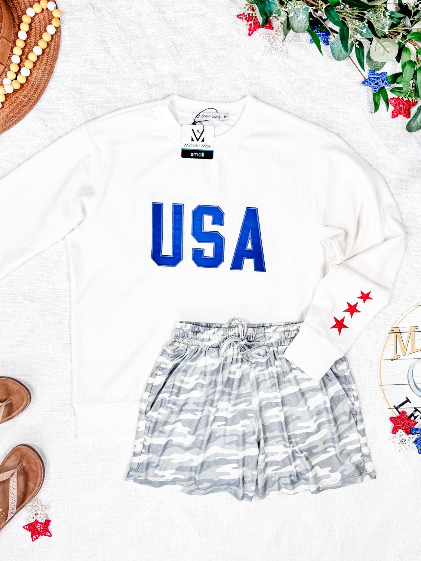 IN STOCK USA Pullover - White